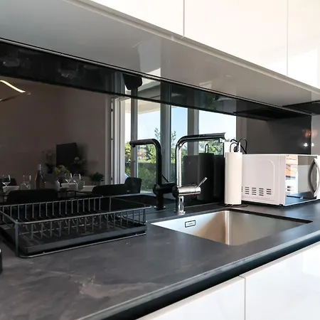 Modern 2-bedroom Near Old Town With Free Parking Appartement Zadar